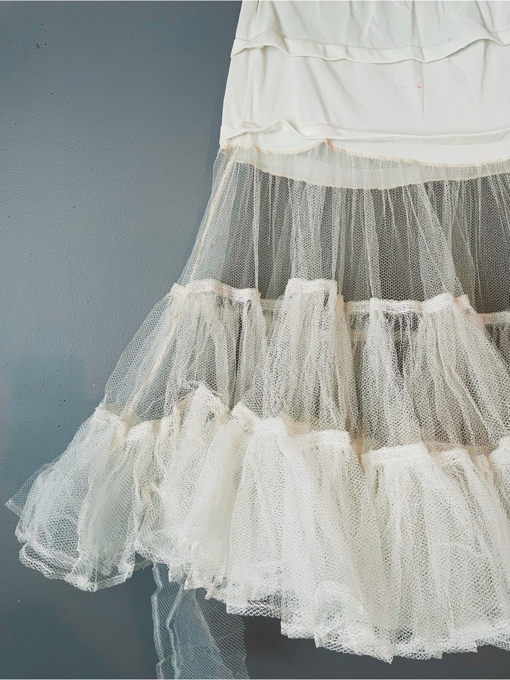 Vintage Penney’s White Crinoline Petticoat Slip Teen 14 Ruffled Mesh Full Skirt - Picture 8 of 11